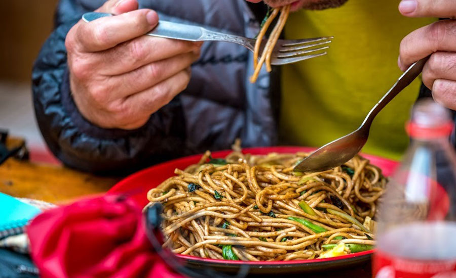 What Food to Expect During Everest Trekking