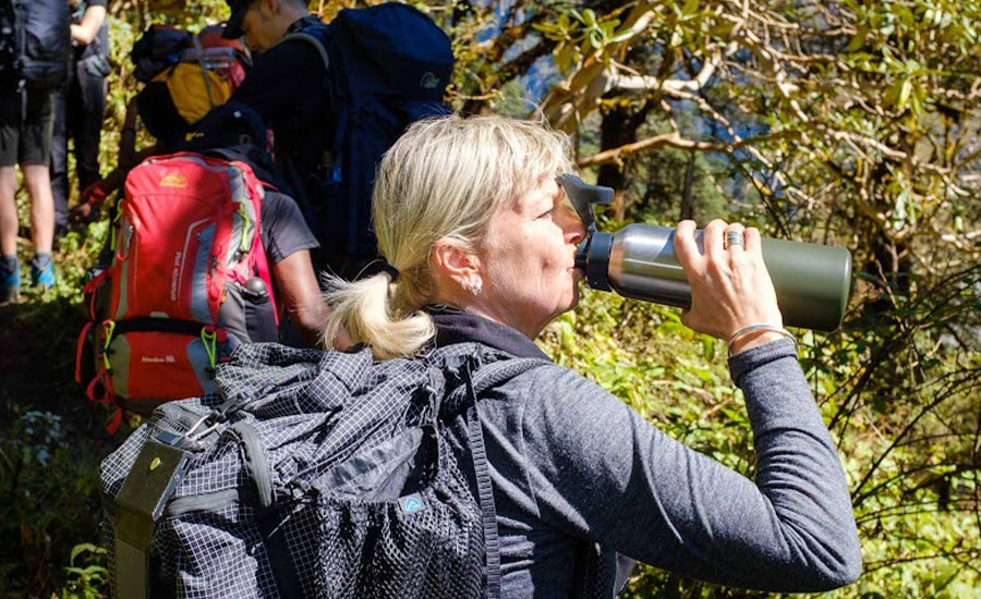 Tips for Drinking Water During Everest Trekking